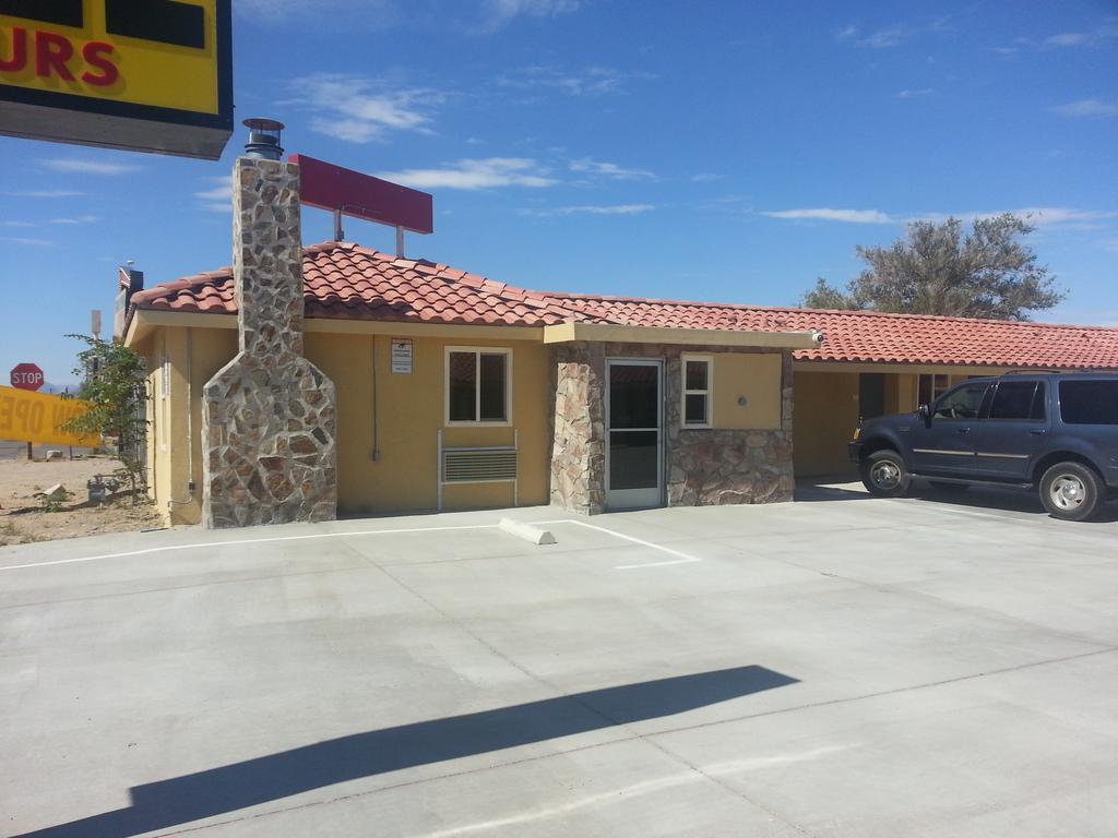 Mayfair Motel Inyokern Номер фото